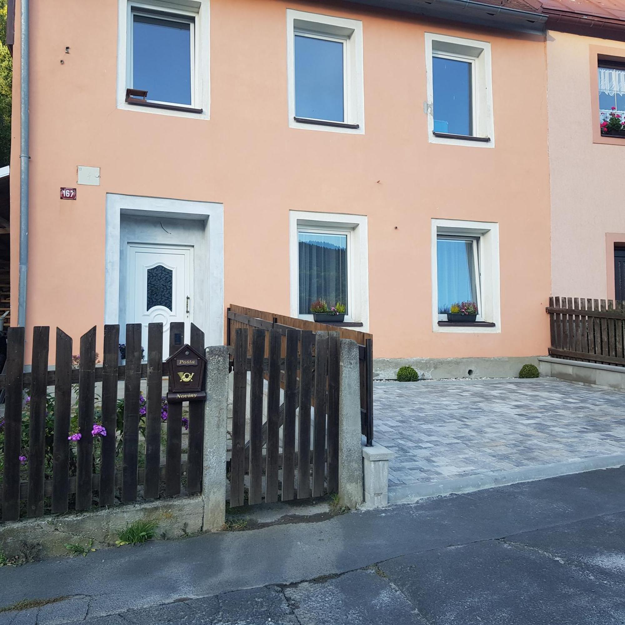 Apartman Ursula 야히모프 외부 사진